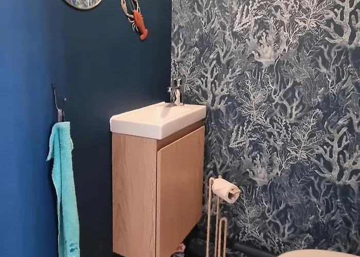 דירה Chez Marie, 420m, Sur Mer, 2 Pers, Bb -9m *