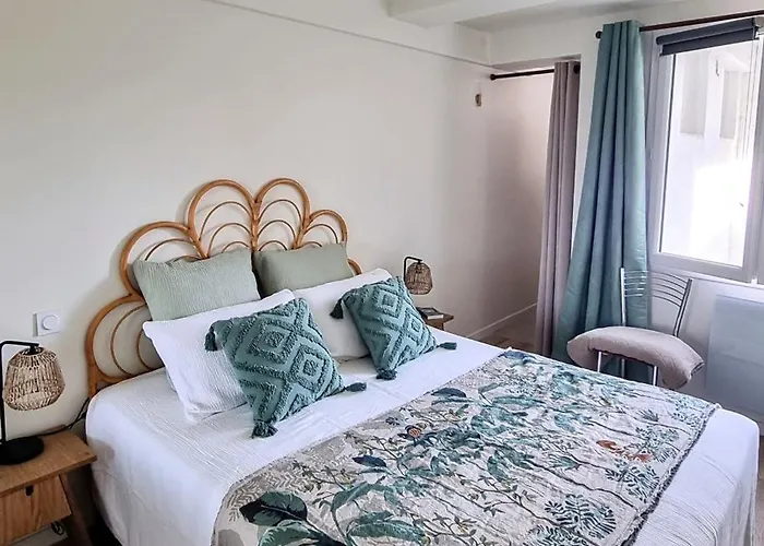 Chez Marie, 420m, Sur Mer, 2 Pers, Bb -9m * בטז-סור-מר